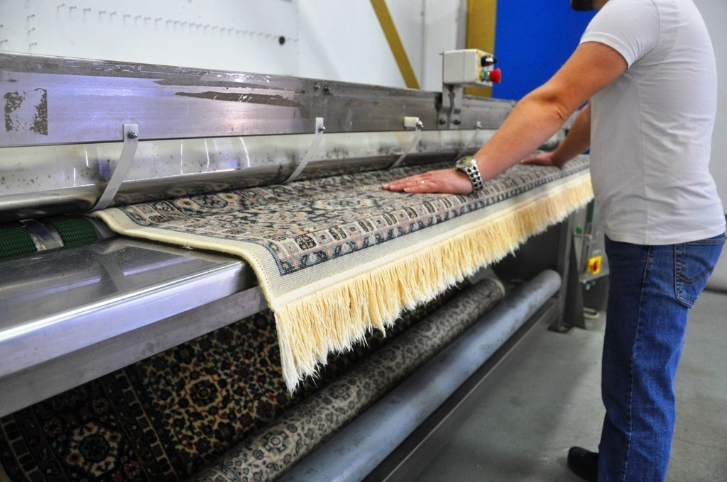 Ειδικό Τυναχτικό Μηχάνημα